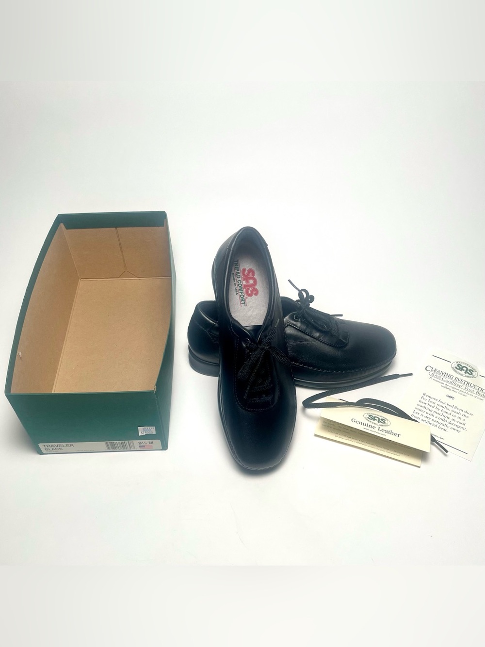 SAS Traveler Black Leather Walking Shoes Womens 9.5 M Comfort Oxford Loafers Box